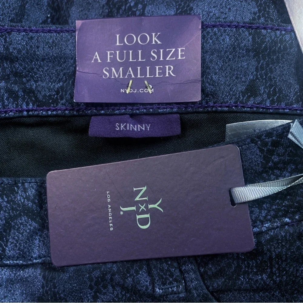 NEW NYDJ Snakeskin Jeans 22 Reptile Skinny Indigo Lift Tuck Snakeskin Indigo